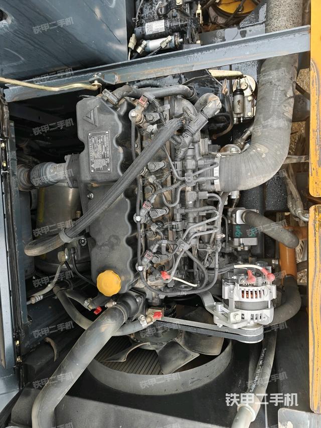 發(fā)動機(jī)室（上車部件）