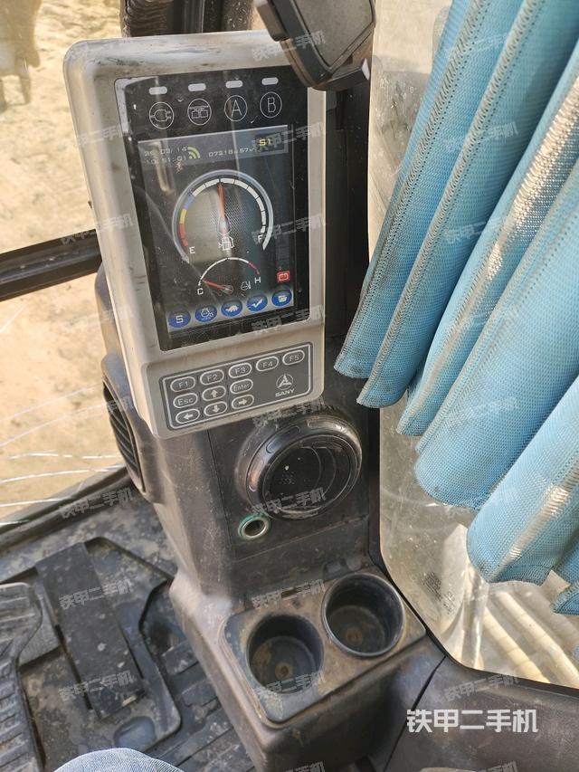 顯示屏?(駕駛室部分) 顯示屏?(駕駛室部分)