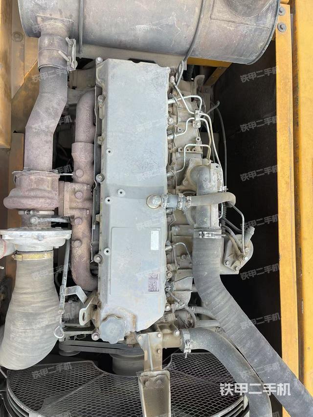 發(fā)動(dòng)機(jī)整體俯視（整機(jī)外觀）