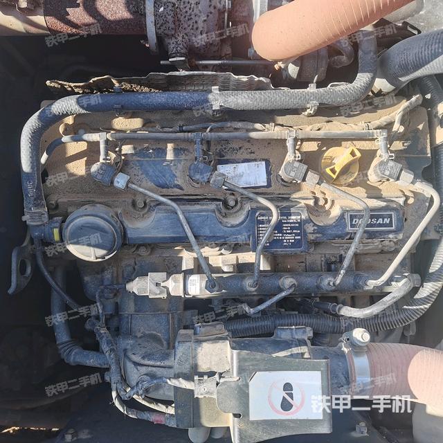 发动机整体俯视（整机外观）