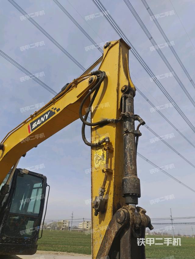 大臂整體?右側(cè)(工作和回轉(zhuǎn)裝置) 大臂整體?右側(cè)(工作和回轉(zhuǎn)裝置)