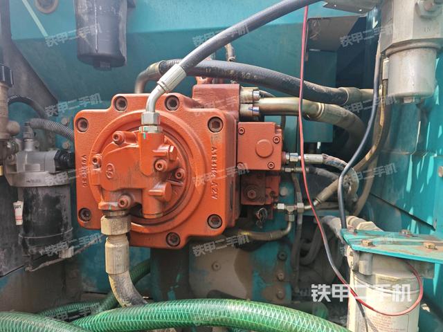 液壓泵室（大件艙室）