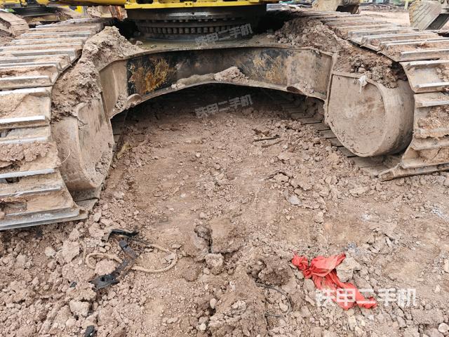 轉盤和下車架正前（工作和回轉裝置）