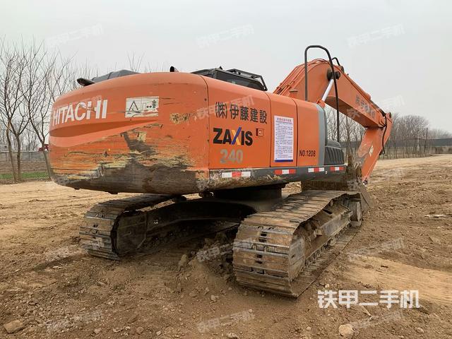 整機右后45°(整機外觀) 整機右后45°(整機外觀)