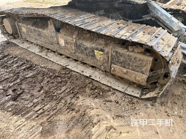 單側(cè)履帶整體（整機外觀）