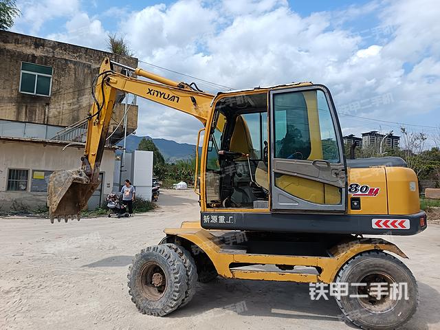 单侧履带整体（整机外观）