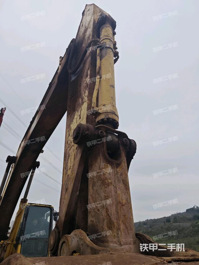 小臂整體右前（工作和回轉(zhuǎn)裝置）