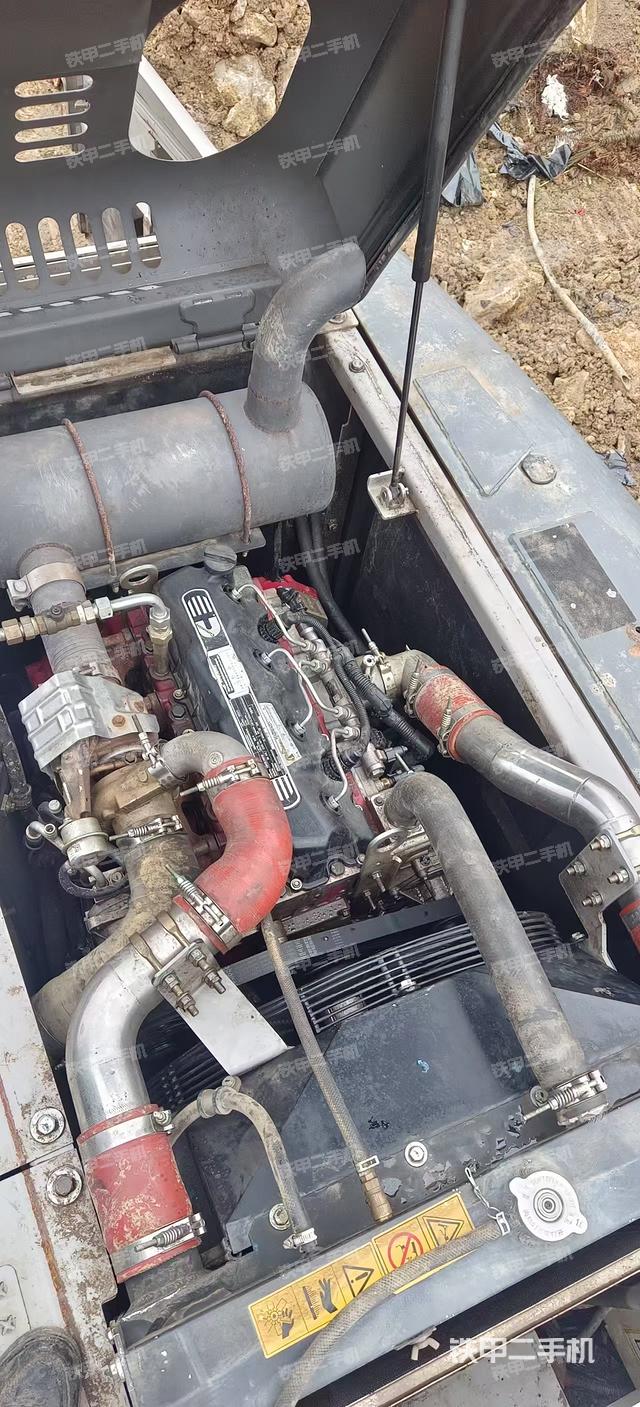 發(fā)動(dòng)機(jī)整體俯視（整機(jī)外觀）