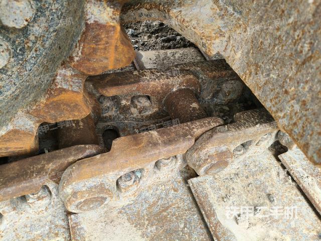 左導向輪（行走機構(gòu)）