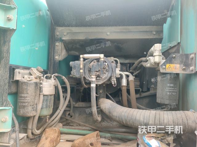 液壓泵室（大件艙室）