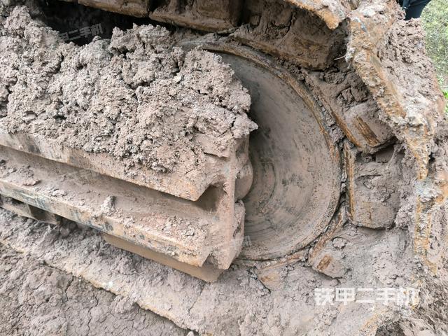 左導(dǎo)向輪（行走機構(gòu)）