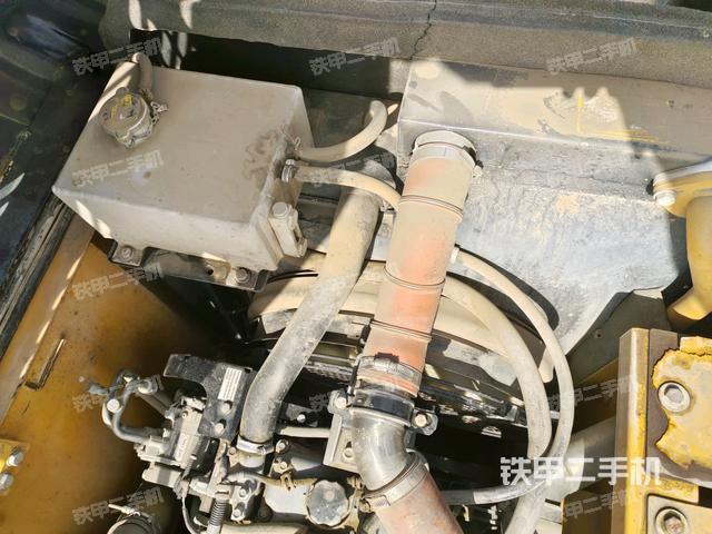 水箱+風(fēng)扇特寫(上車部件) 水箱+風(fēng)扇特寫(上車部件)