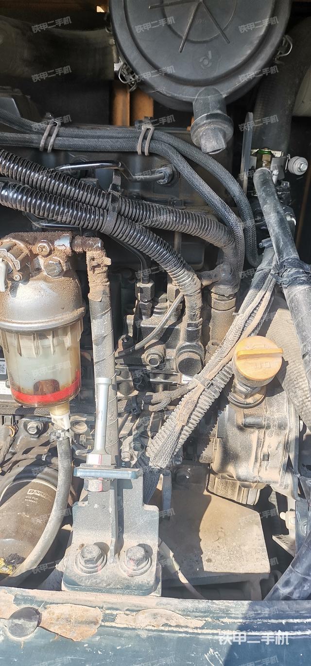 发动机整体俯视（整机外观）