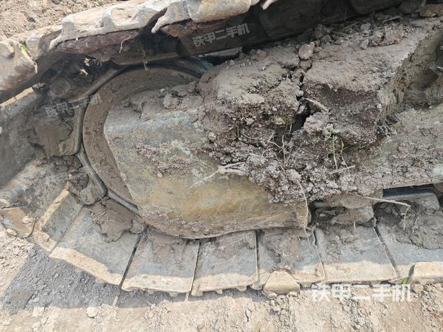 右導(dǎo)向輪（行走機(jī)構(gòu)）