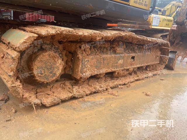 單側履帶整體（整機外觀）