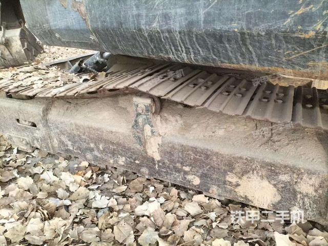 單側(cè)履帶整體（整機外觀）