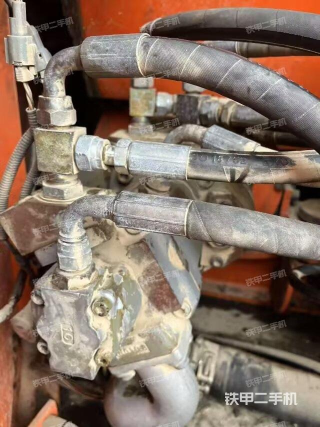 液壓泵室（大件艙室）