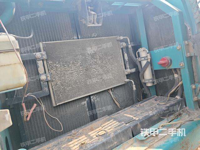 散熱器正面（大件艙室）