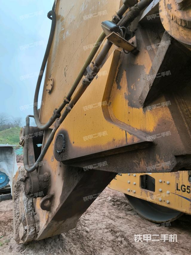 小臂整體左后（工作和回轉(zhuǎn)裝置）