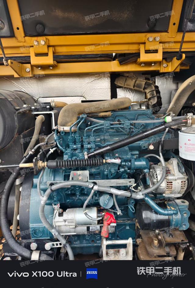 發(fā)動(dòng)機(jī)整體俯視（整機(jī)外觀）