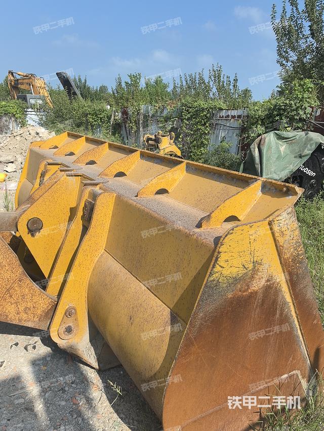 工作装置整体（整机外观及大件）