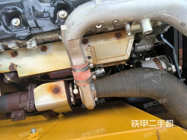 駕駛室頂部俯視（上車部件）