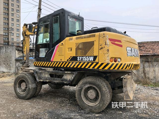 左后45(整機(jī)外觀) 左后45(整機(jī)外觀)