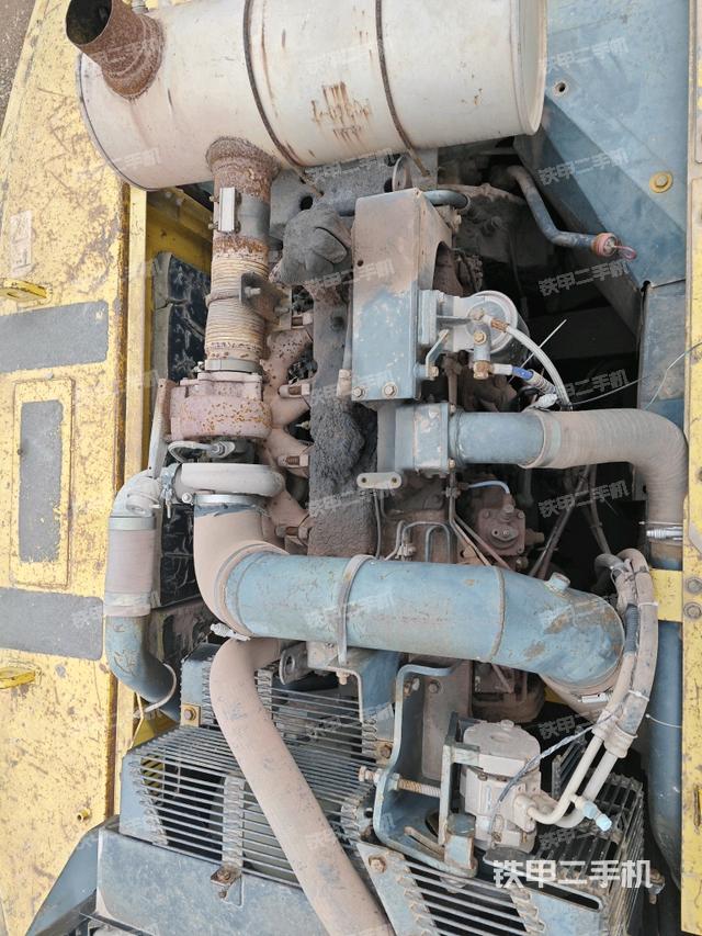 氣門室蓋螺絲特寫（上車部件）