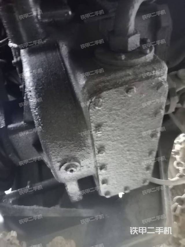 變速箱(整機(jī)外觀及大件) 變速箱(整機(jī)外觀及大件)