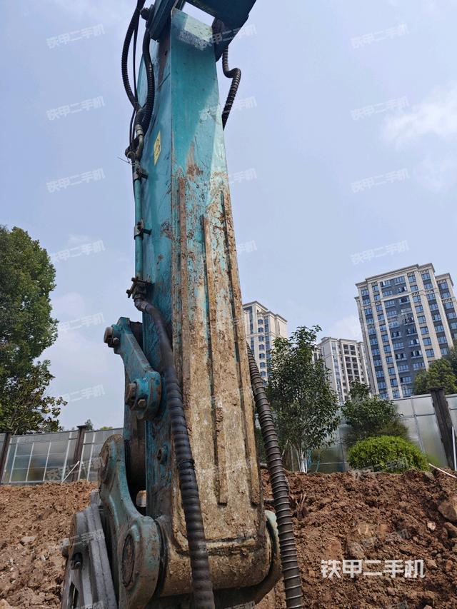 小臂整體左后（工作和回轉(zhuǎn)裝置）