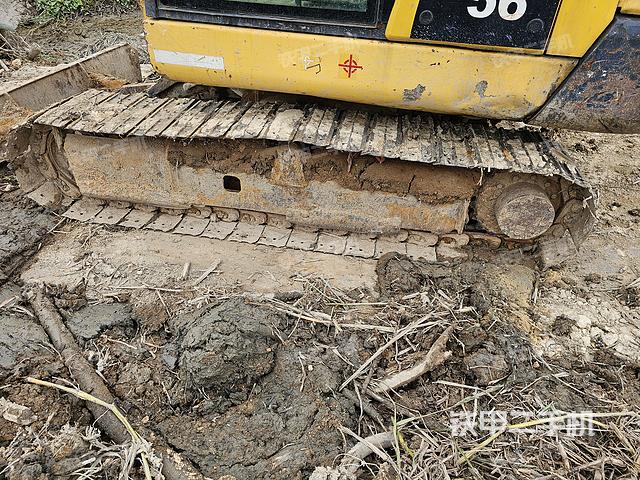 单侧履带整体（整机外观）