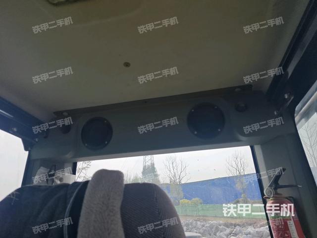 座椅后部（駕駛室部分）