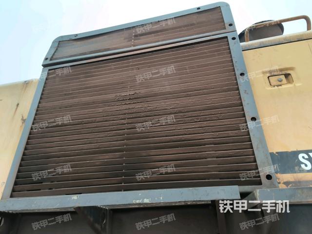 散熱器正面（大件艙室）