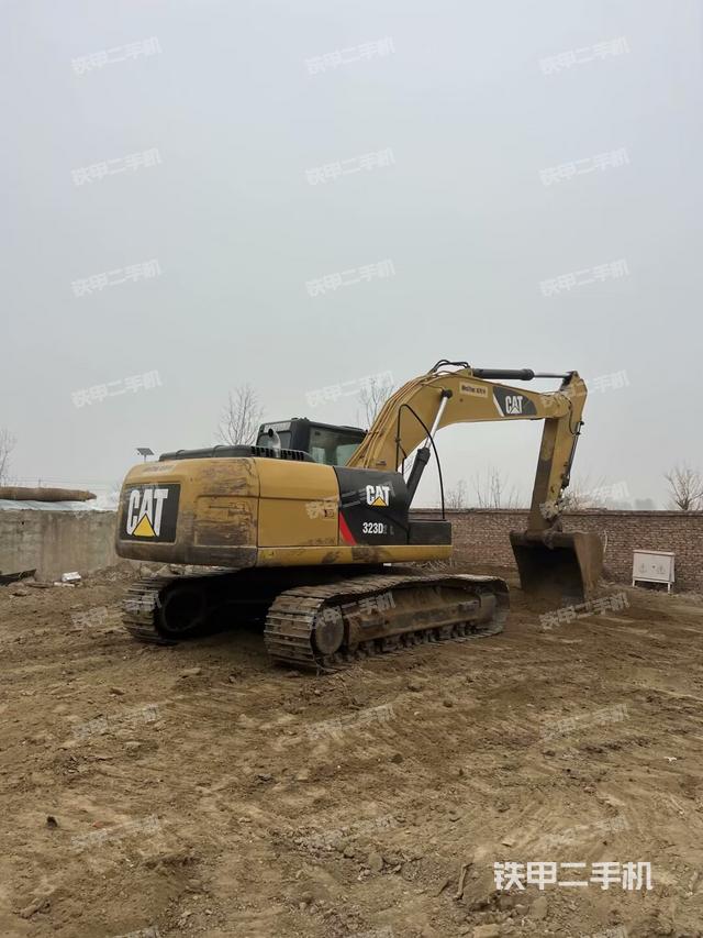 整機右后45°（整機外觀）