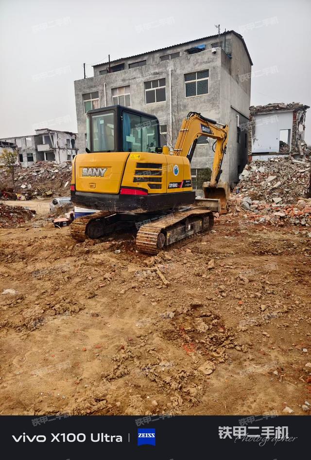 整機(jī)右后45°（整機(jī)外觀）