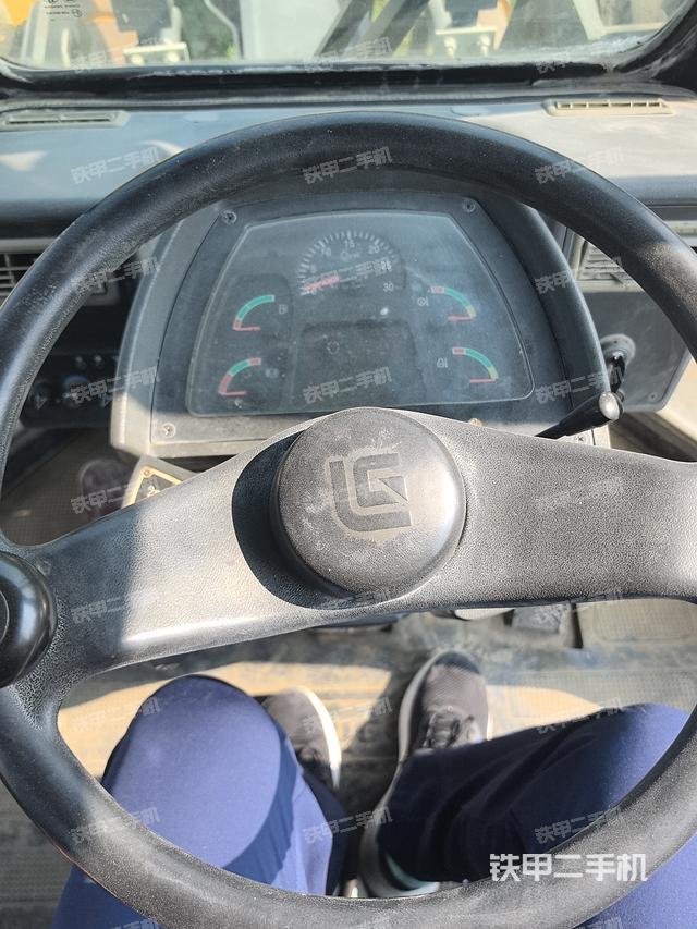 驾驶室工作台（整机外观及大件）