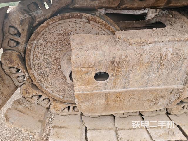 右導(dǎo)向輪（行走機構(gòu)）