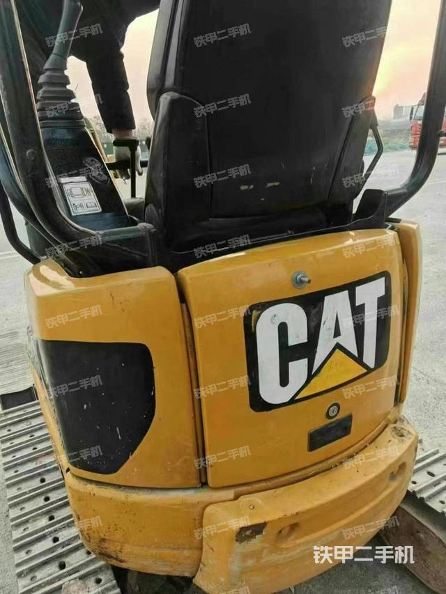 整機(jī)右后45°(整機(jī)外觀) 整機(jī)右后45°(整機(jī)外觀)