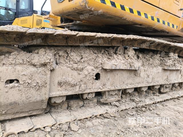 右側(cè)履帶整體（行走機(jī)構(gòu)）