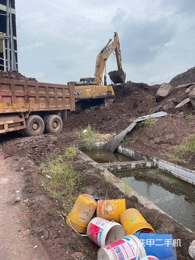 驾驶室整体（整机外观）