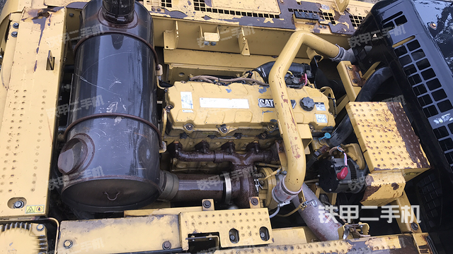 发动机整体俯视（整机外观）