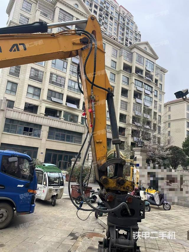 小臂整體右前（工作和回轉(zhuǎn)裝置）