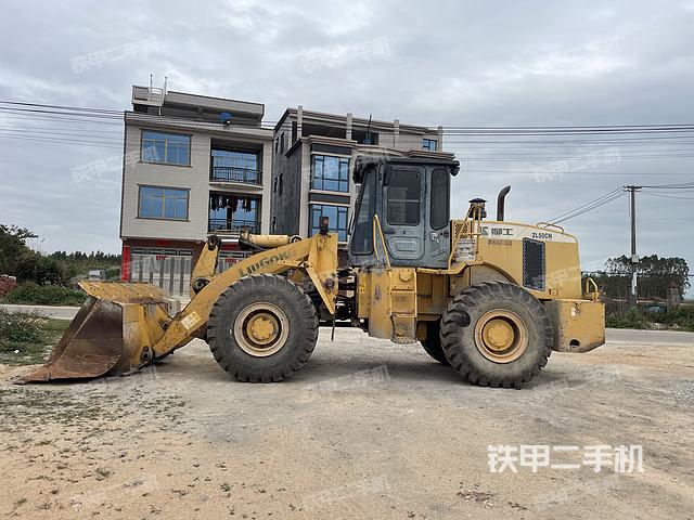 工作裝置整體(整機(jī)外觀及大件) 工作裝置整體(整機(jī)外觀及大件)