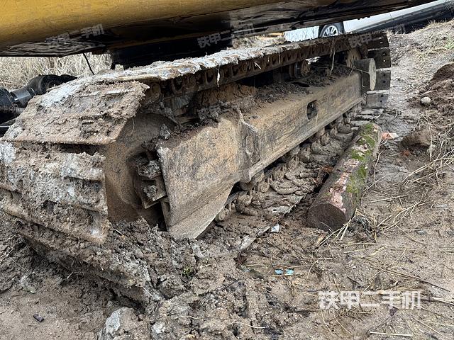 单侧履带整体（整机外观）