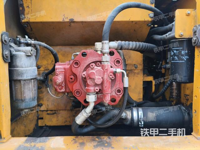 液壓泵室（大件艙室）