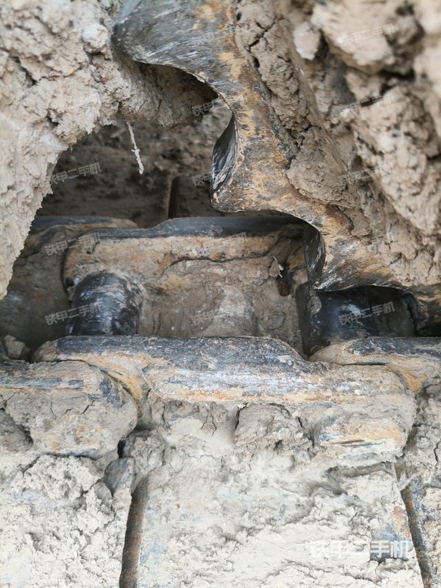 右側(cè)行走馬達(dá)蓋板（行走機(jī)構(gòu)）