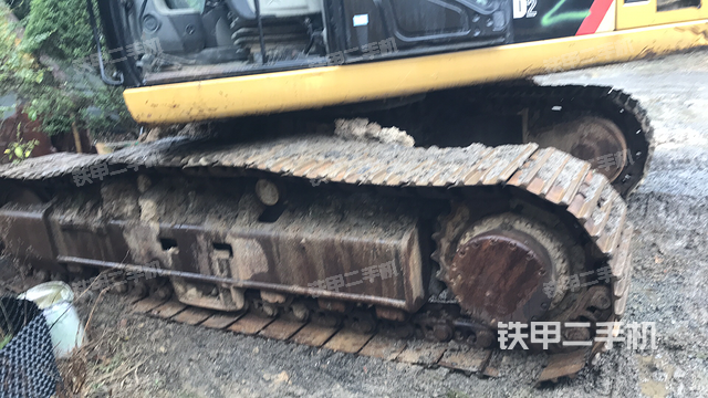 单侧履带整体（整机外观）