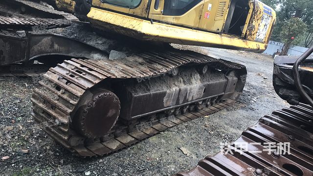 单侧履带整体（整机外观）