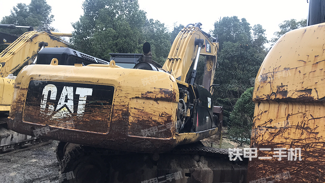 整机右后45°（整机外观）