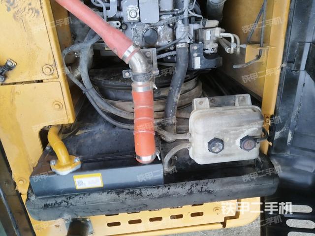 水箱+風(fēng)扇特寫(上車部件) 水箱+風(fēng)扇特寫(上車部件)